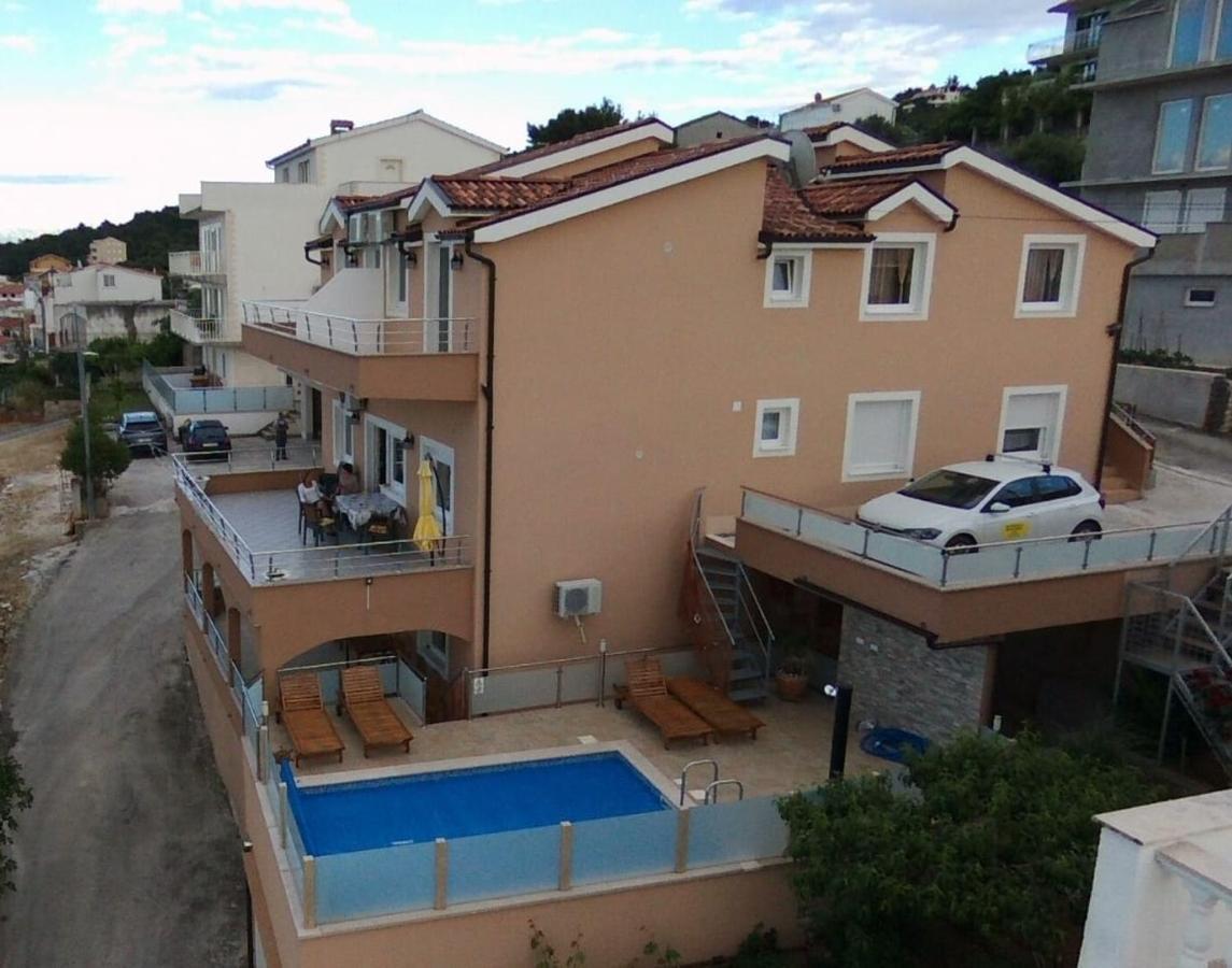 Villa Andric Trogir Bagian luar foto
