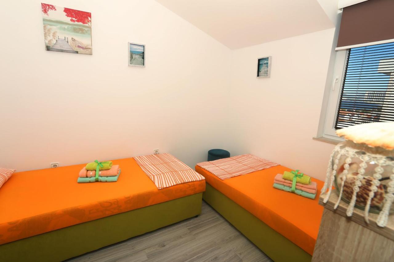 Villa Andric Trogir Bagian luar foto