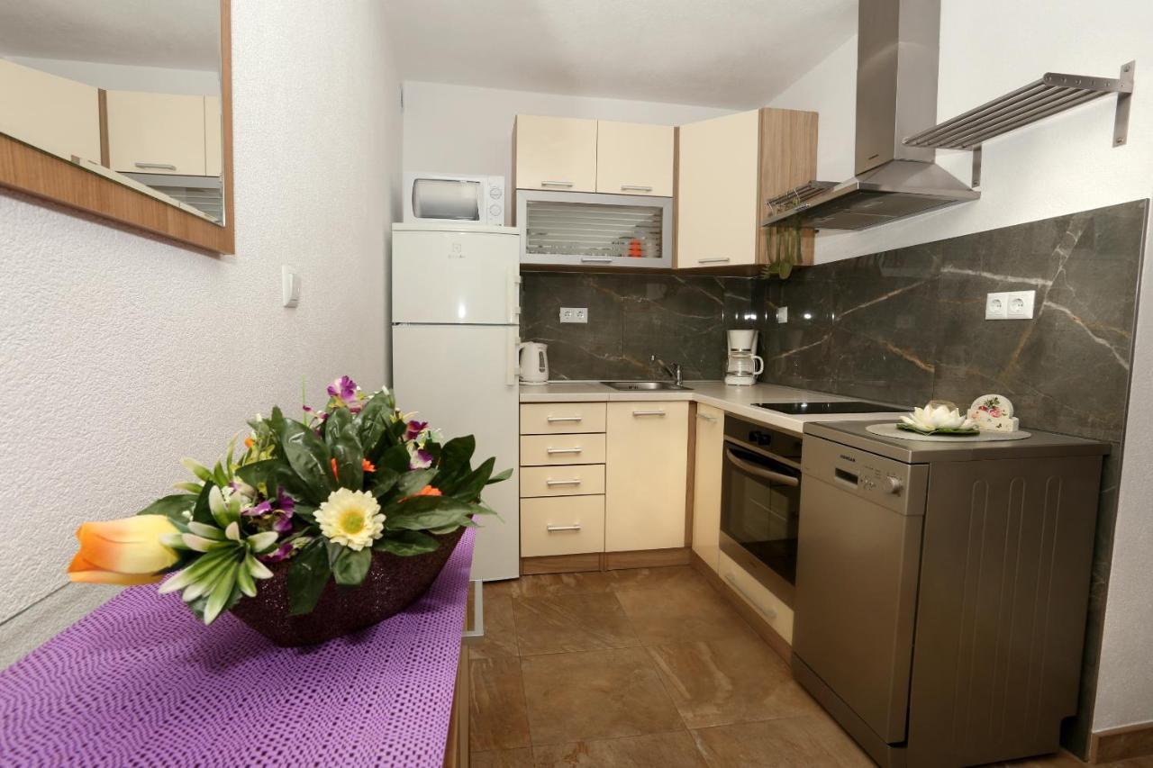 Villa Andric Trogir Bagian luar foto